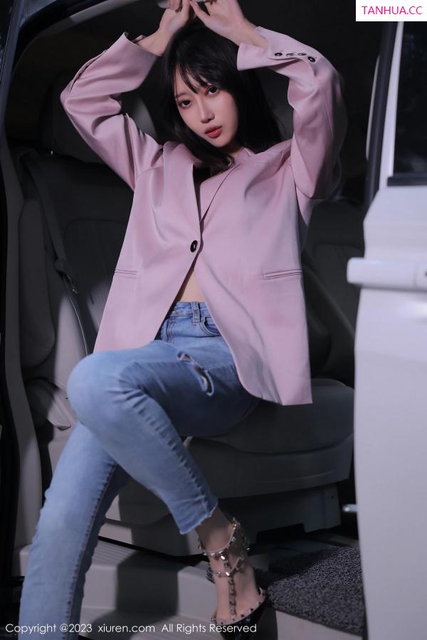 玥儿玥  [XiuRen]高清写真图 2023.03.03 No.6355 玥儿玥er 万宁旅拍第4张图片